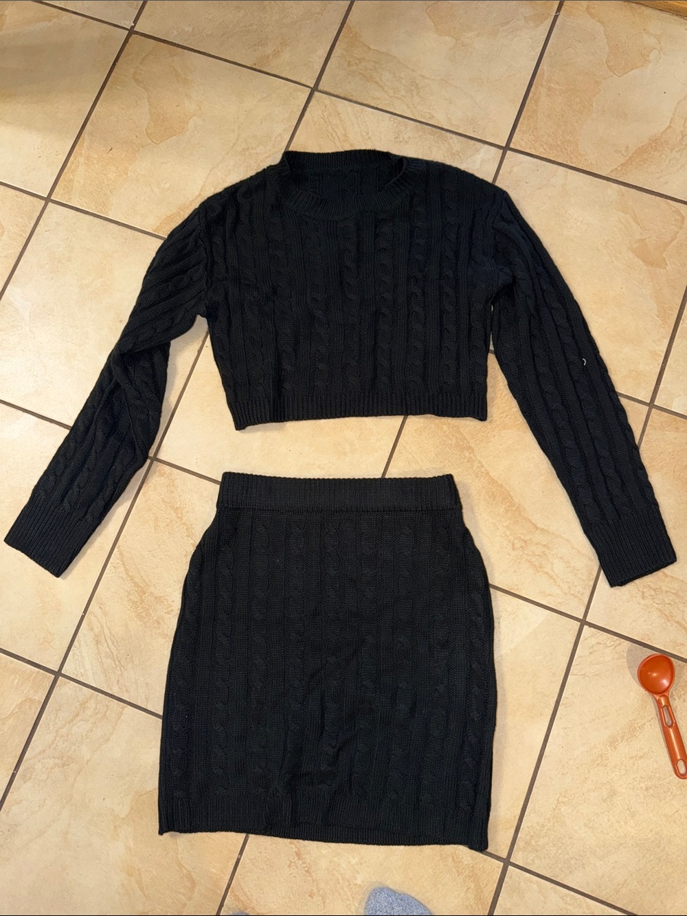 Black Cable Knit Two-Piece Skirt Set - Women